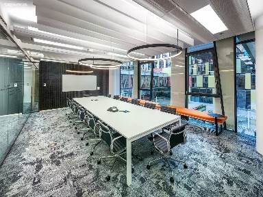 Pronájem kanceláře 897 m² Rohanské nábřeží, Praha - Karlín