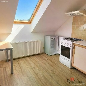 Pronájem bytu 2+1 66 m² V Šipce, Plzeň - Jižní Předměstí
