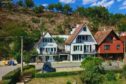 Prodej ubytovacího zařízení 300 m²