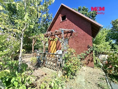 Prodej chaty 16 m², pozemek 384 m² Kadaň