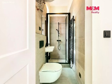 Pronájem bytu 1+kk 15 m² Maxima Gorkého, Trutnov - Dolní Předměstí