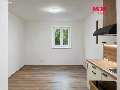 Pronájem bytu 1+1 35 m² Nádražní, Malé Svatoňovice