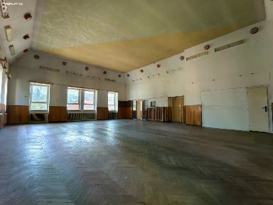 Pronájem komerční nemovitosti 120 m² Semily