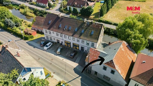 Prodej obchodního prostoru 422 m²