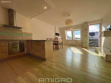 Pronájem bytu 3+kk 78 m² Molákova, Brno - Líšeň