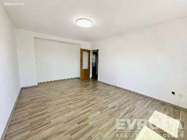Prodej bytu 3+1 91 m² Barákova, Plzeň - Božkov