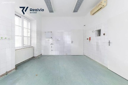 Pronájem obchodního prostoru 70 m² Palackého náměstí, Slavkov u Brna
