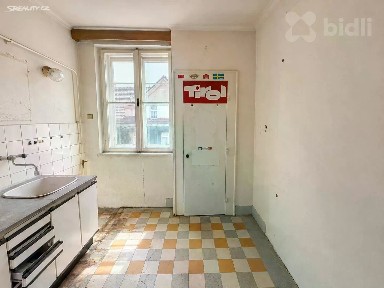 Český Těšín, Karviná, Čapkova
