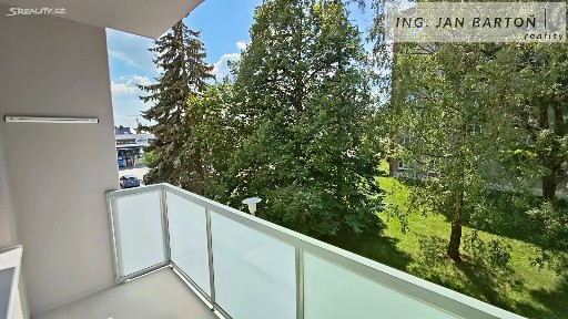 Pronájem bytu 2+1 55 m² Kollárova, Jihlava