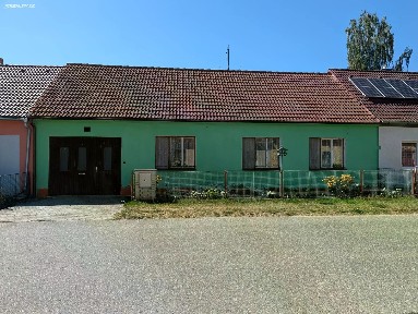 Prodej rodinného domu 225 m², pozemek 1515 m² Dříteň - Záblatí