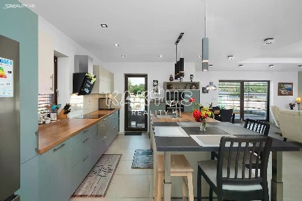 Prodej rodinného domu 217 m², pozemek 916 m² Tichá
