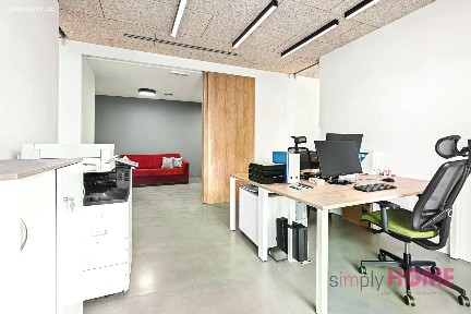 Prodej kanceláře 147 m² Jankovcova, Praha - Holešovice