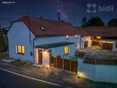 Prodej rodinného domu 140 m², pozemek 327 m² Evaň