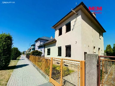 Prodej rodinného domu 180 m², pozemek 369 m² Bystřice pod Hostýnem