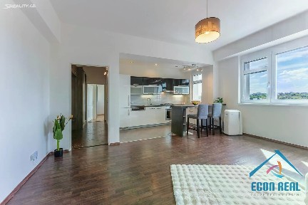 Prodej bytu 2+kk 53 m² Vladivostocká, Praha - Vršovice