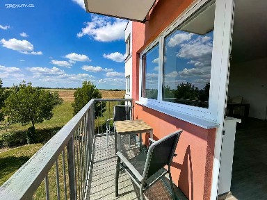Pronájem bytu 3+kk 65 m² V Roháči I., Jesenice
