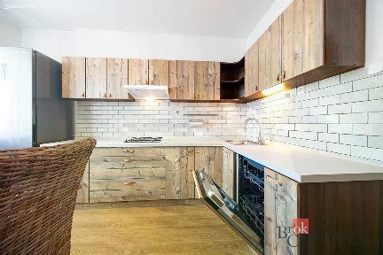 Pronájem bytu 3+1 78 m² Krupská, Praha - Strašnice