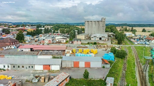 Prodej skladového prostoru 336 m² P. Jilemnického, Polička