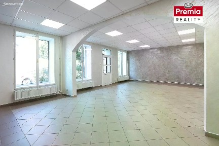 Znojmo, Vídeňská třída, 7
