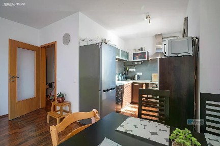 Pronájem bytu 2+kk 56 m² Pickova, Praha - Zbraslav