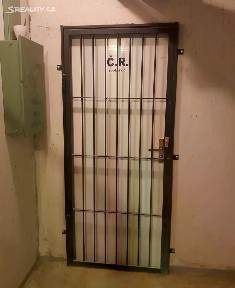 Prodej obchodního prostoru 15 m²