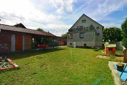 Prodej rodinného domu 312 m², pozemek 864 m² Králíky