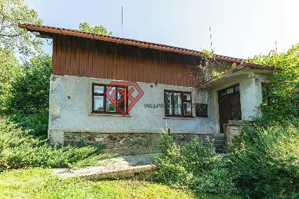 Prodej rodinného domu 216 m², pozemek 4048 m² Osečnice