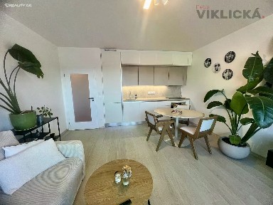 Pronájem bytu 2+kk 54 m² Sedlářova, Praha - Kbely