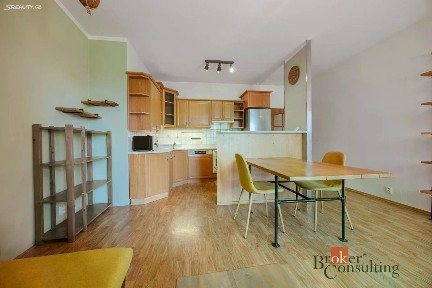 Pronájem bytu 3+kk 69 m² Za Poštou, Jihlava - Horní Kosov