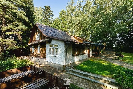 Prodej rodinného domu 257 m², pozemek 1893 m² Svratouch