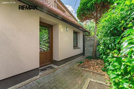 Prodej rodinného domu 176 m², pozemek 300 m² Hlavní, Radostice