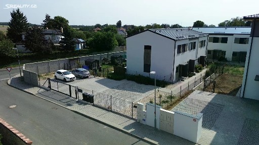 Pronájem chaty 89 m², pozemek 150 m² Úhonice