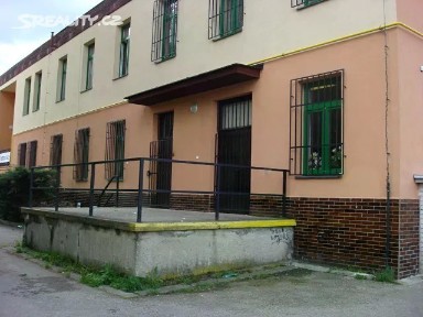 Pronájem obchodního prostoru 360 m² Český Krumlov - Plešivec