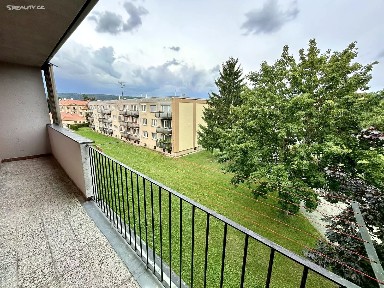 Lázně Bělohrad, Jičín, Zámecká