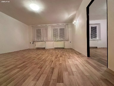 Pronájem bytu 2+1 60 m² 1. máje, Habartov