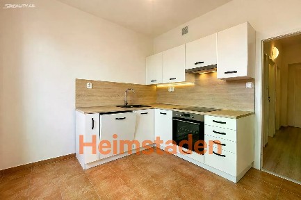 Pronájem bytu 3+1 75 m² Bohuslava Martinů, Ostrava - Poruba