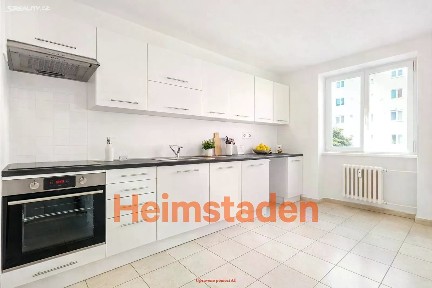 Pronájem bytu 1+1 44 m² 17. listopadu, Ostrava - Poruba