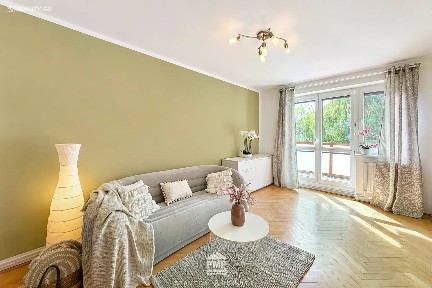 Prodej bytu 2+1 55 m² Pod Strážnicí, Velké Opatovice