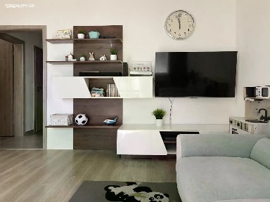 Prodej bytu 3+kk 81 m² Hlučkova, Praha - Letňany