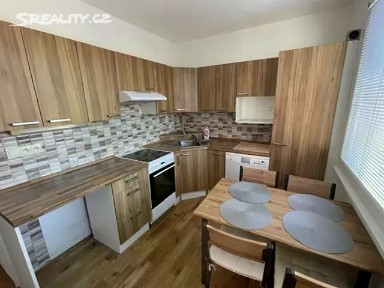 Prodej bytu 2+1 63 m² Stavbařů, Ústí nad Labem - Severní Terasa