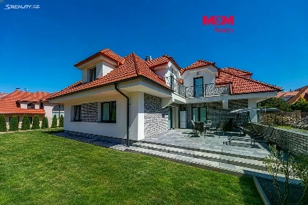 Prodej rodinného domu 379 m², pozemek 803 m² Do Vrchu, Mukařov - Srbín