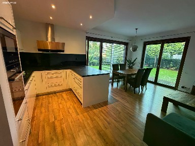 Pronájem bytu 3+kk 98 m² Nad Smetankou, Praha - Hrdlořezy