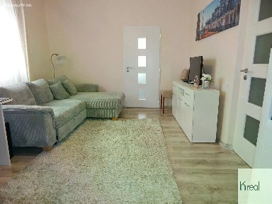 Pronájem bytu 3+1 55 m² Říjnová, Chodov