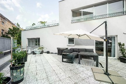 Prodej bytu 2+kk 61 m² Petrohradská, Praha - Vršovice