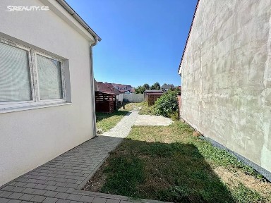 Prodej rodinného domu 164 m², pozemek 340 m² Těšany