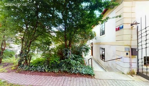 Pronájem bytu 2+1 85 m² Praha - Dejvice