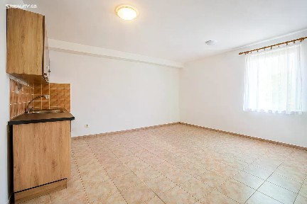 Pronájem bytu 2+kk 49 m² Piaristů, Mikulov