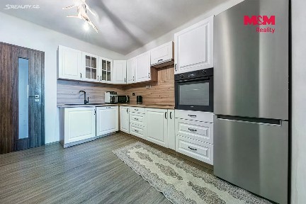 Prodej rodinného domu 200 m², pozemek 494 m² Račice
