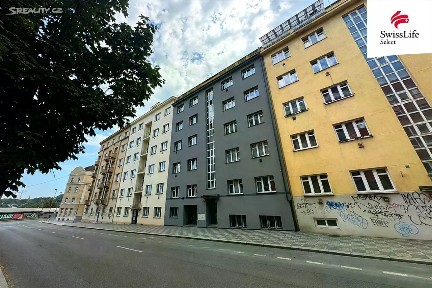 Pronájem bytu 3+kk 74 m² V Horkách, Praha - Nusle