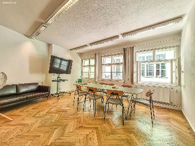 Pronájem kanceláře 175 m² Staroměstské náměstí, Praha - Staré Město